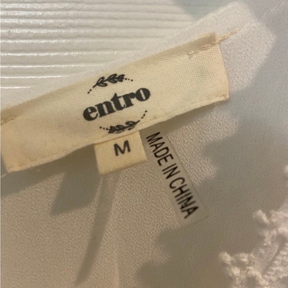 Sheer lace tank, size women’s medium - Picture 4 of 5